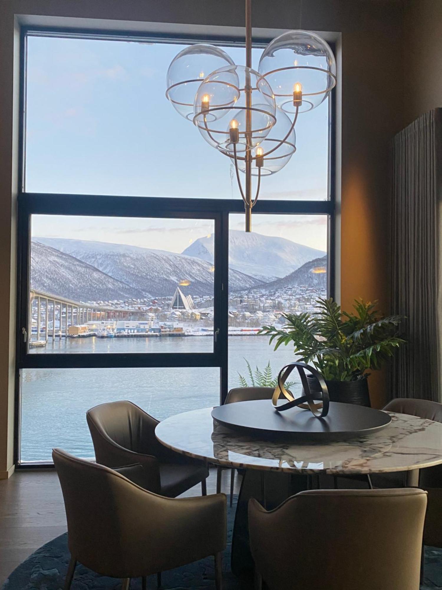 Vindlys Luxury Penthouse Apartment Tromso Exterior photo