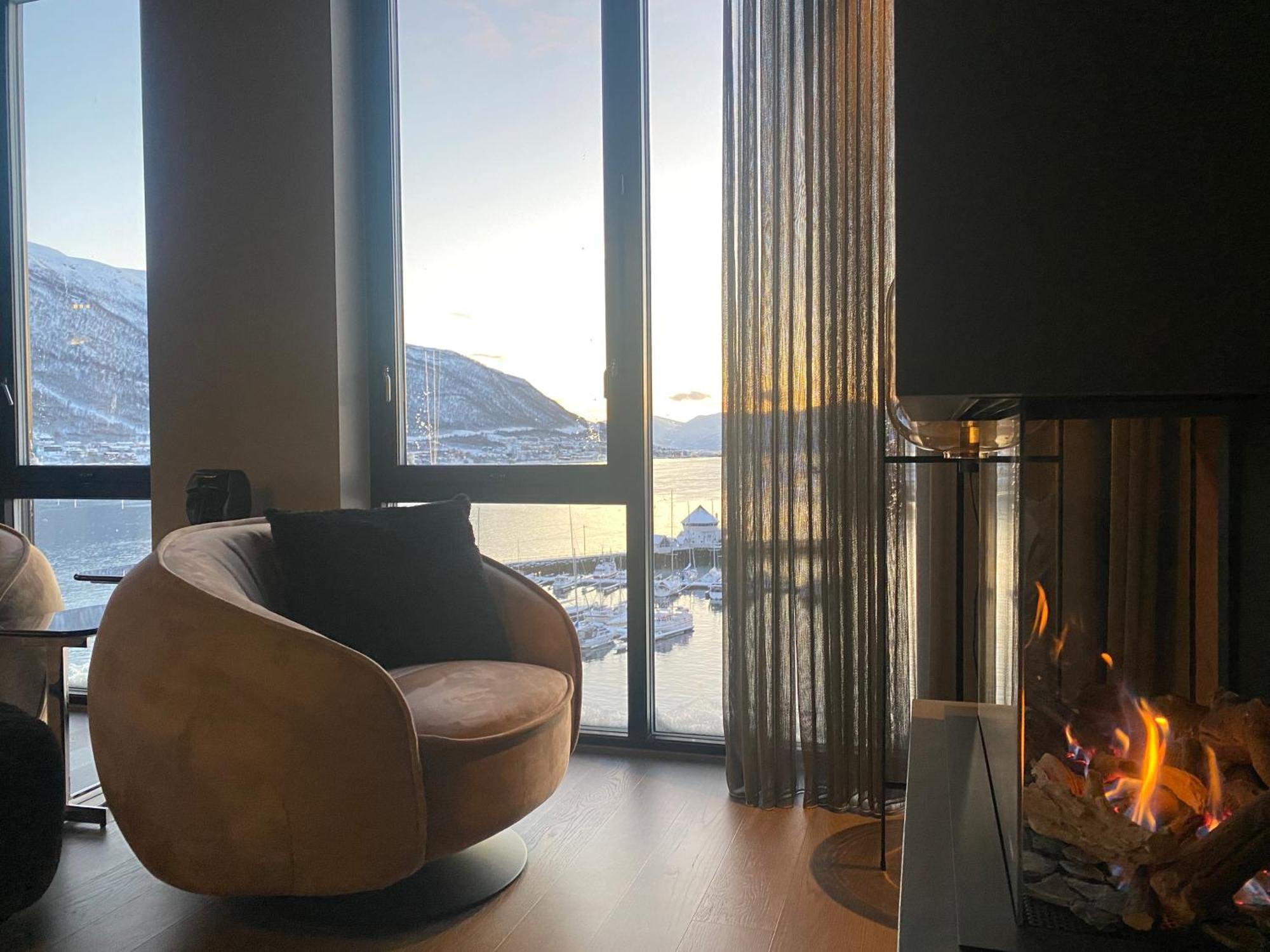 Vindlys Luxury Penthouse Apartment Tromso Exterior photo