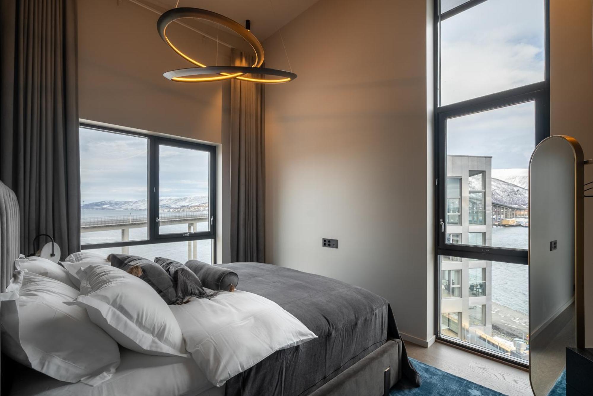 Vindlys Luxury Penthouse Apartment Tromso Exterior photo