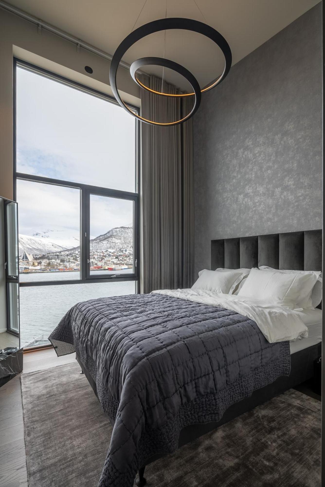 Vindlys Luxury Penthouse Apartment Tromso Exterior photo
