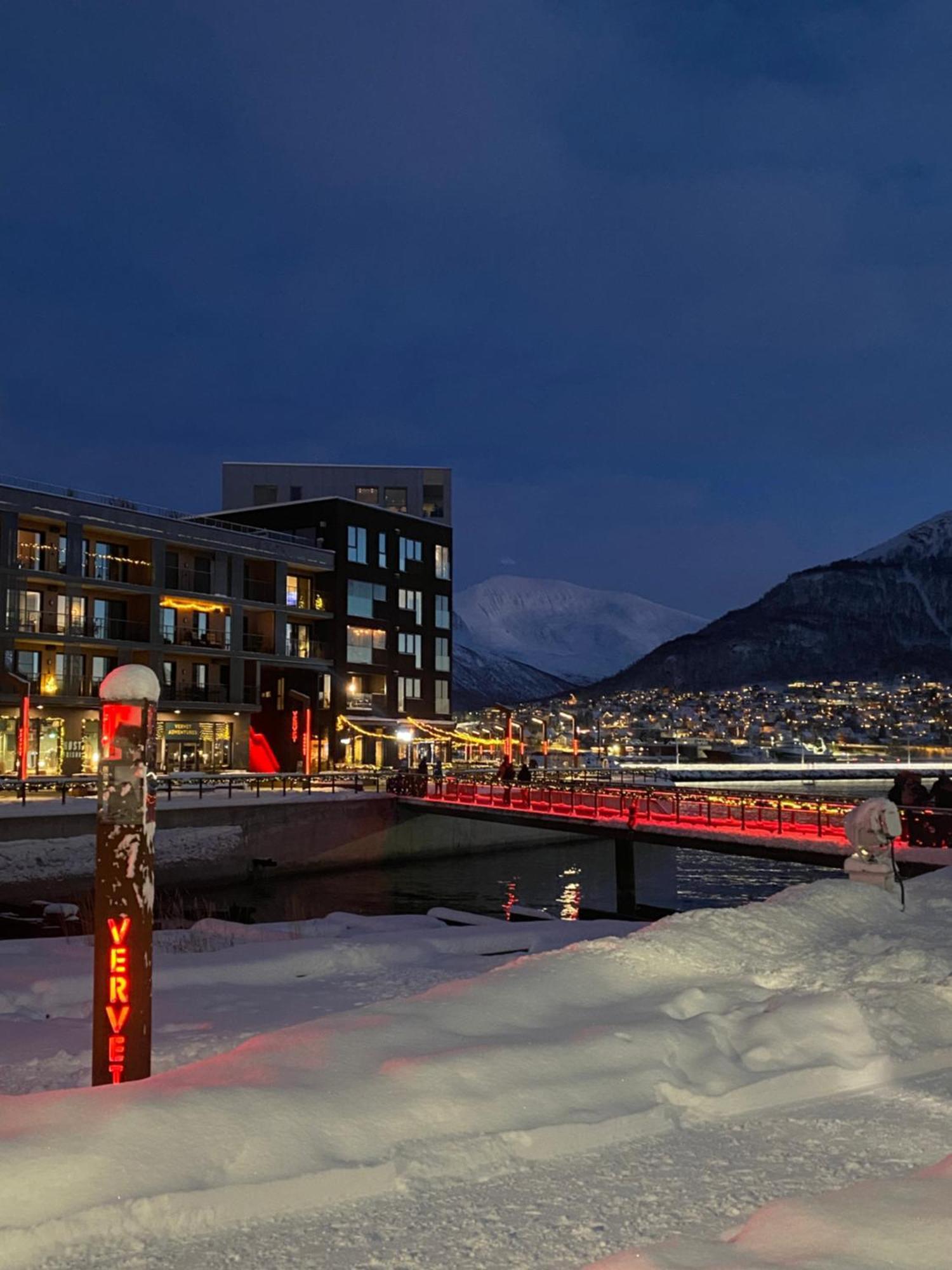 Vindlys Luxury Penthouse Apartment Tromso Exterior photo
