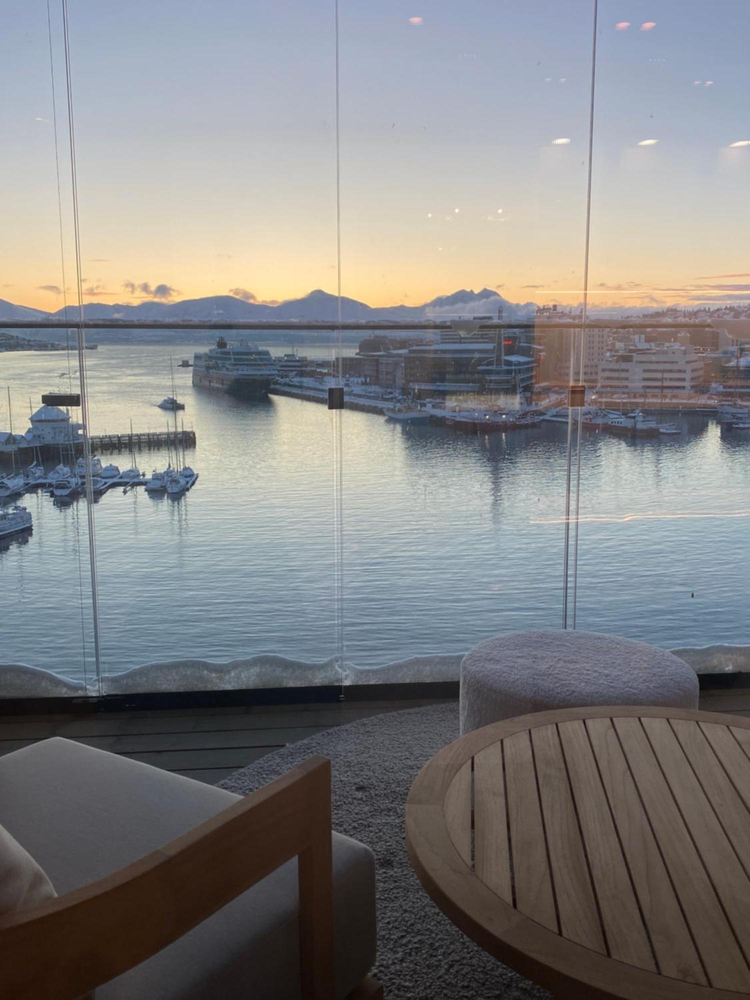 Vindlys Luxury Penthouse Apartment Tromso Exterior photo